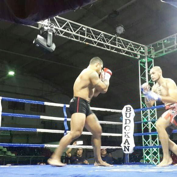 "La Máquina" definió rápido su combate en Córdoba