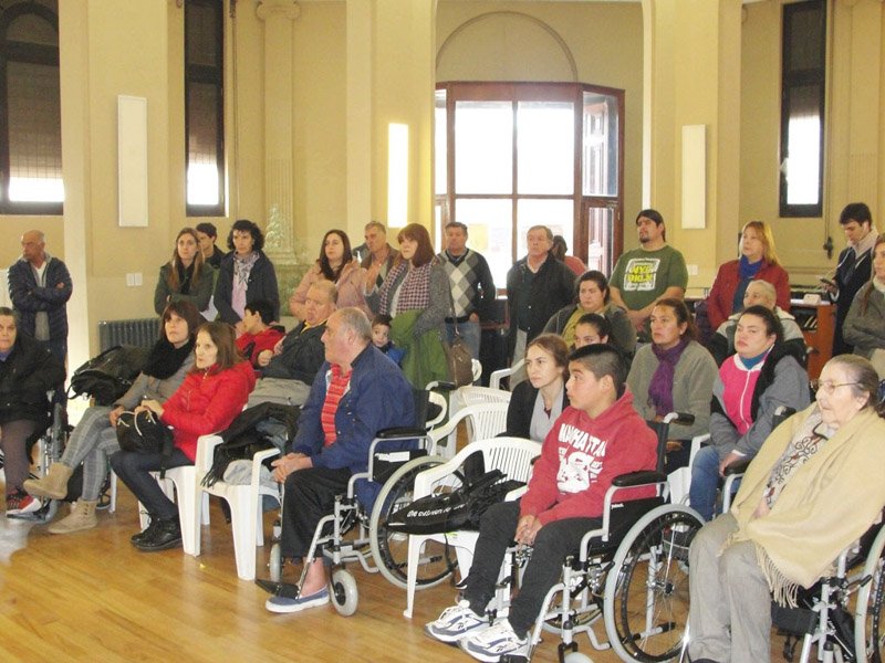 CILSA entregó veintitrés sillas de ruedas 