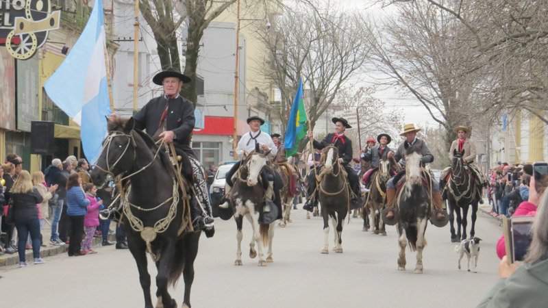 Balcarce vivió una celebración reavivando lo más profundo de nuestro sentimiento gaucho