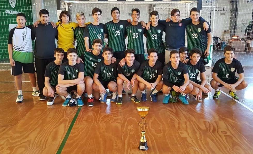 Lucas Dininno "Ser un equipo con mucho compañerismo es la clave para progresar"