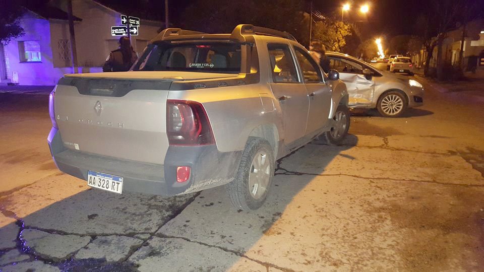 Mujer recibió golpes en un choque
