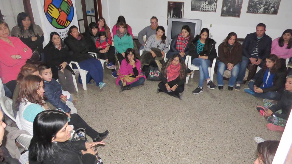 "Cargos excedentes" y "reasignaciones": la situación puso en alerta a docentes