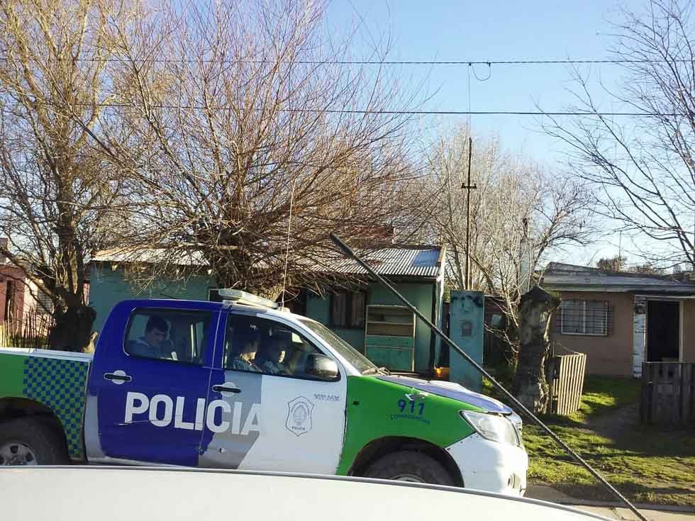 Le robó a su propia tía