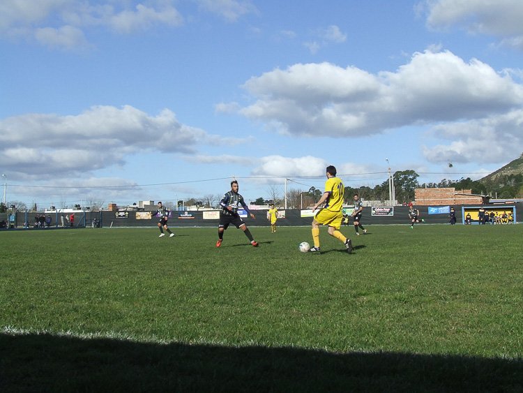 Boca le empató sobre la hora a Los Pinos
