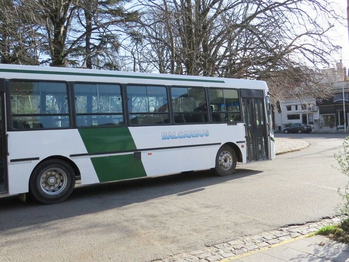 Balcarbus en combinación con El Rápido cubrirá  el servicio entre Balcarce y Villa Laguna Brava