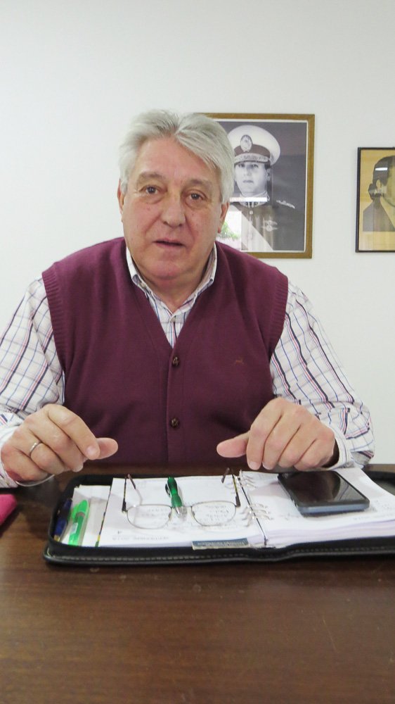 La oposición se sumará al "ajuste" y  apoyará el congelamiento de sus salarios