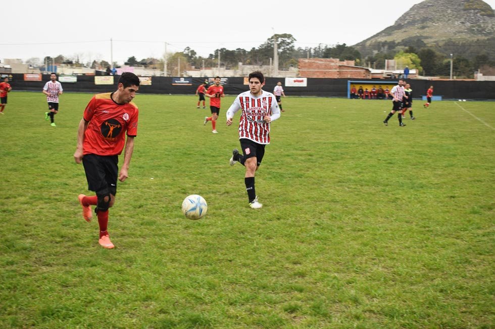San Agustín volvió al triunfo frente a Estudiantes 