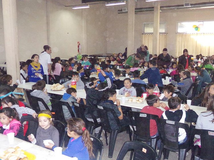 Un club que brinda contención a los niños