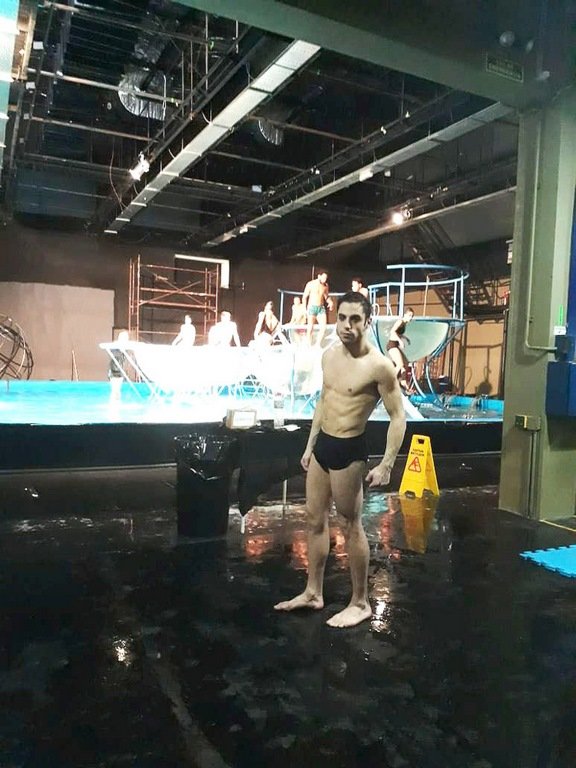 "Fran" Eizaguirre fue convocado para la  apertura del "aquadance" de Showmatch