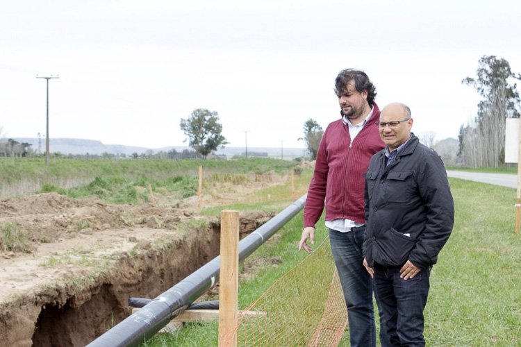 En 45 días finalizaría la colocación de los caños de la obra de extensión de gas