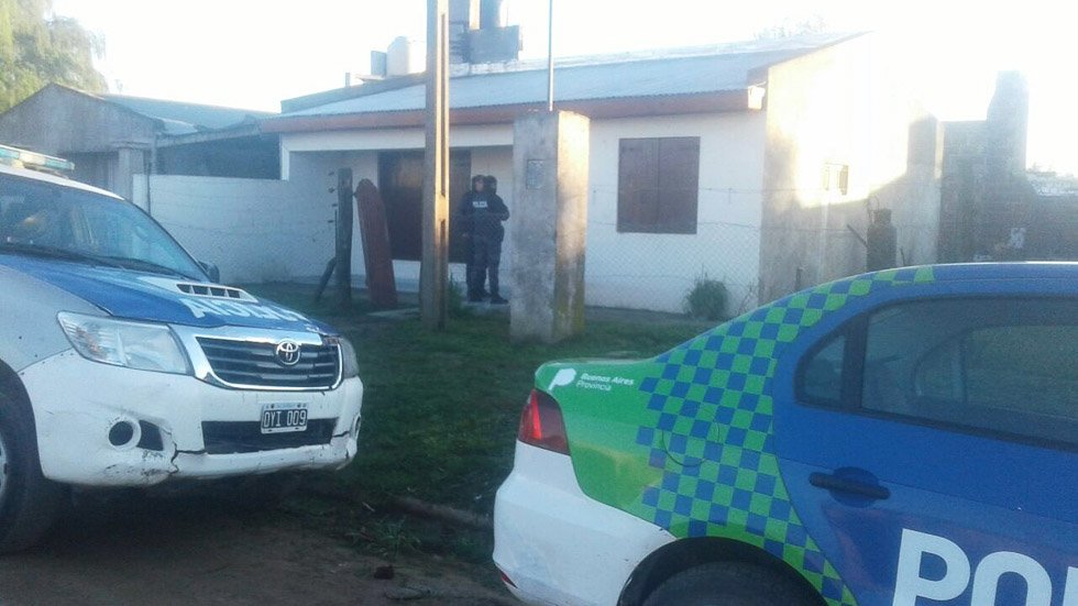 Los presuntos autores de un  asalto estaban en el barrio