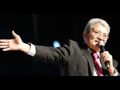 El pastor Carlos Annacondia llega  con su prédica al cerro «El Triunfo»
