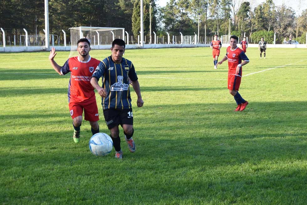 Justo reparto de puntos entre Los Pinos y San Lorenzo 