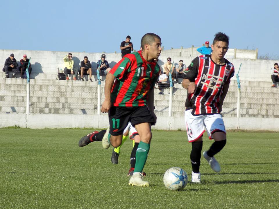 Ferroviarios se quedó con el clásico ante Amigos Unidos