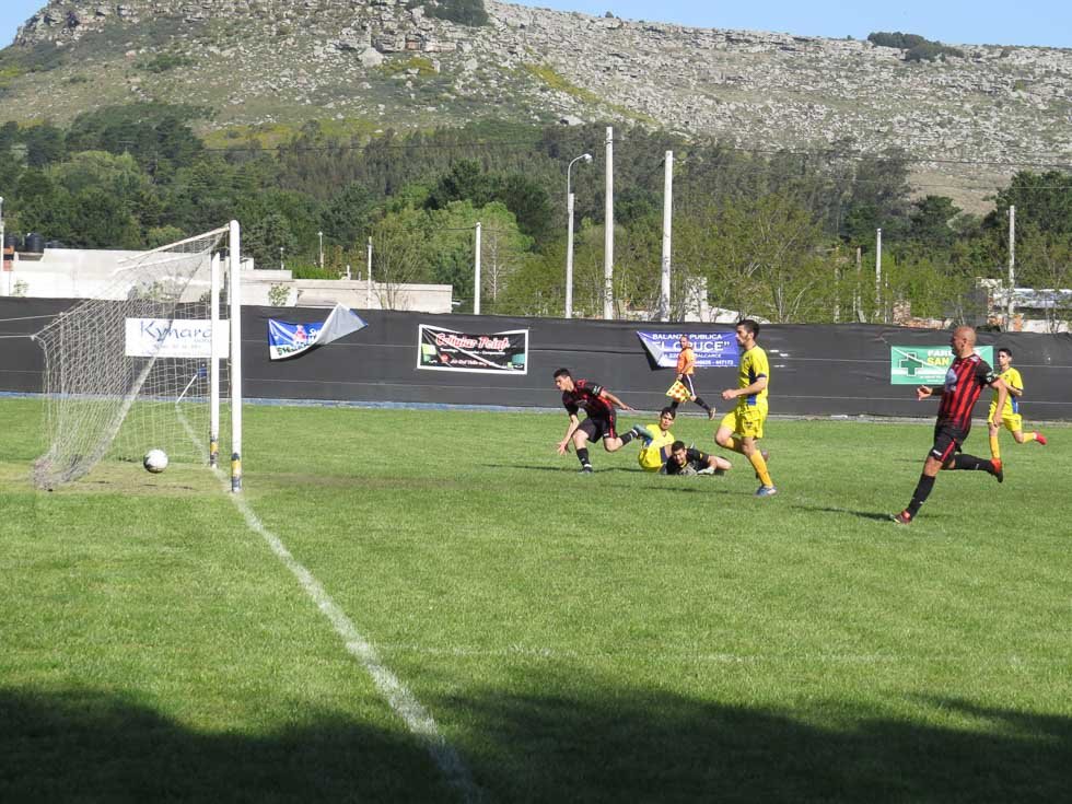 San Manuel le ganó a Boca y sueña con la clasificación 