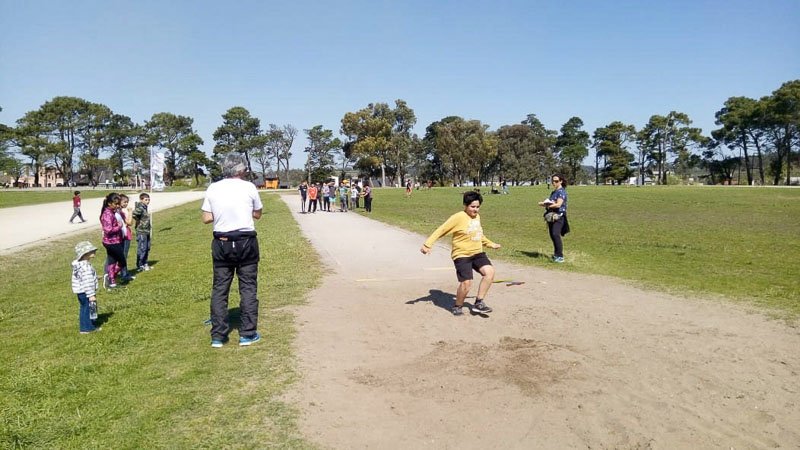 Comenzaron los Interescolares de Atletismo 