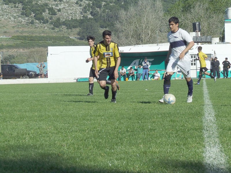 Igualdad entre Sportivo Trabajo y El Riojano 