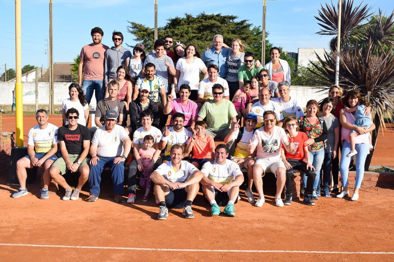 Campo de Pato y Sportivo Trabajo  festejaron en el Interclubes