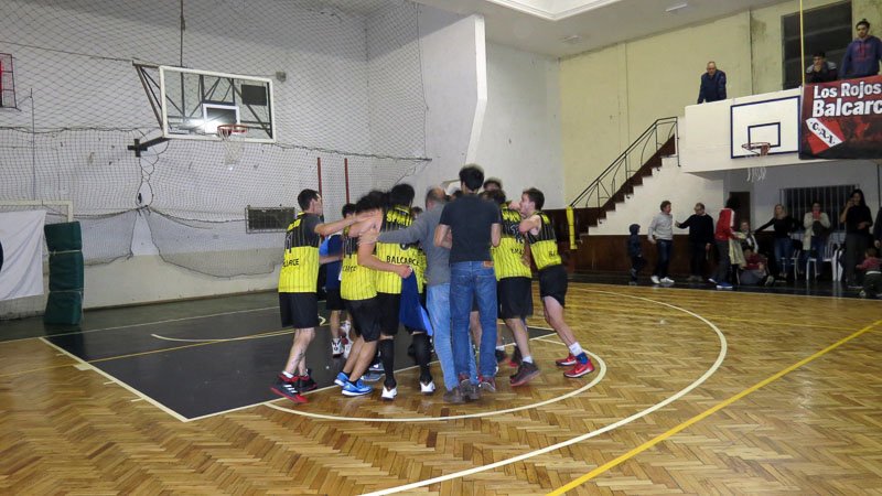 Ferroviarios y Sportivo Trabajo  definen el campeón del Interclubes