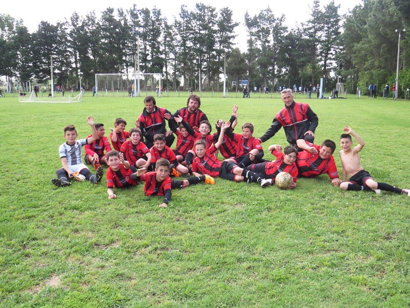 Atlético San Manuel fue el primer campeón del año