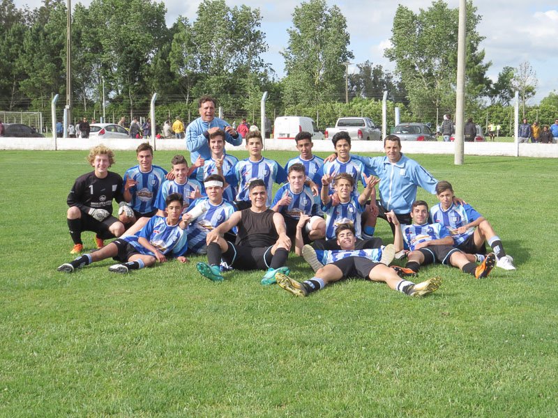 En Sexta, Racing Club "A" se llevó el título 