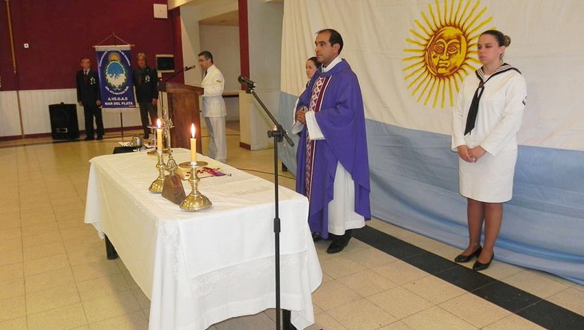 La compleja misión de apuntalar desde la Fe a quienes sufren en carne propia la tragedia del ARA San Juan