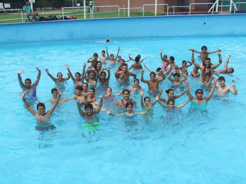 Unos 160 niños disfrutan del «Club después del Cole»