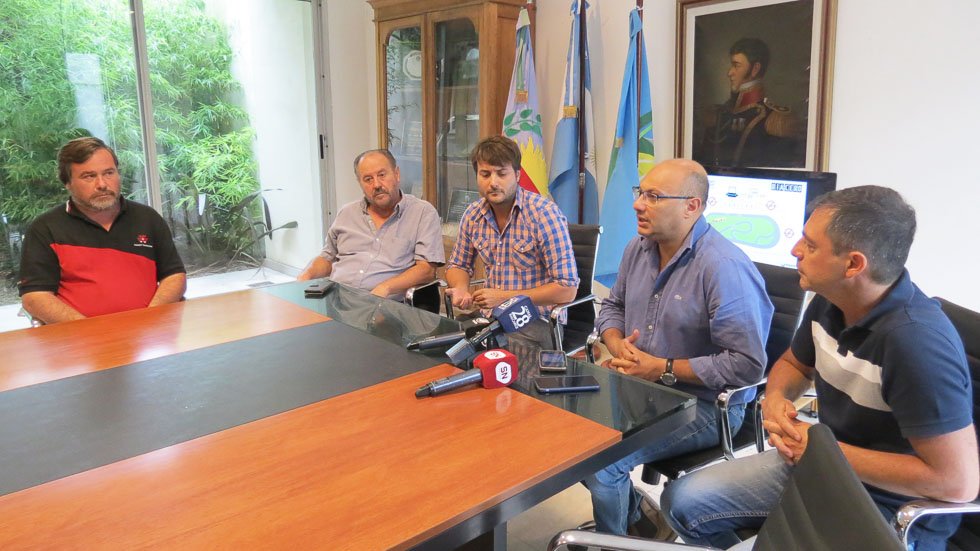 Ruido de motores pero en el cerro «El Triunfo»