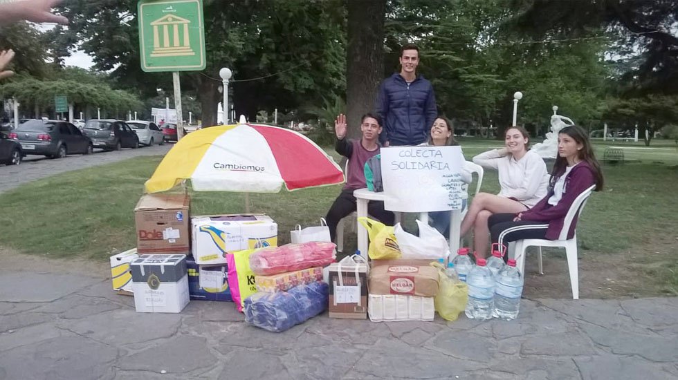 Cruzada solidaria en ayuda a los  damnificados  por inundaciones 
