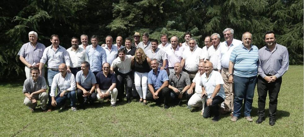 Reino sumó su voz al reclamo de intendentes  radicales en defensa de la vicegobernación