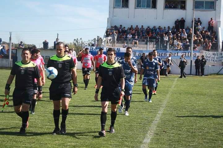 Terna arbitral dirige  el Federal en Tandil