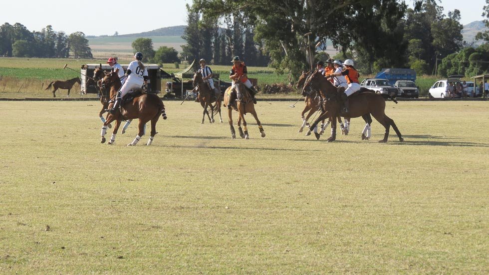 Santa Juana ganó la Copa «Las Ladys» en La María