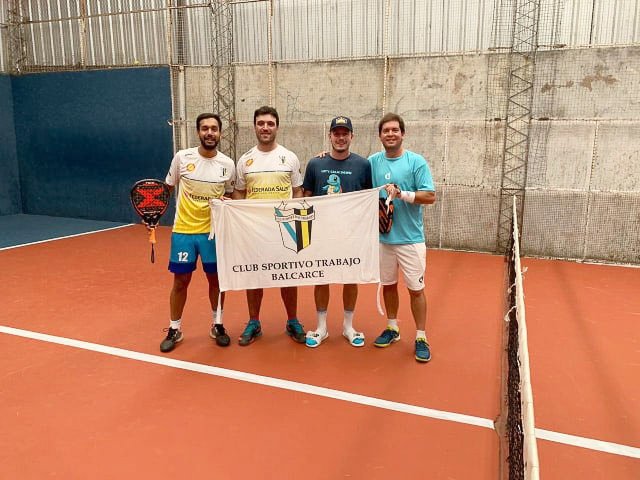 Monfroglio y Ludueña subcampeones  nacionales de Padel 