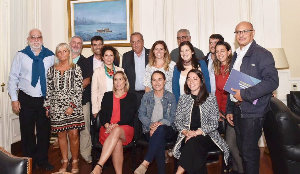 Crean Fondo Regional para  artistas y gestores culturales