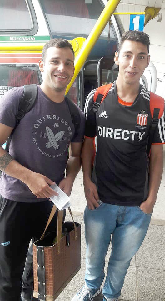 Gastón Ibargüengoitía en una nueva  concentración con Los Halcones 