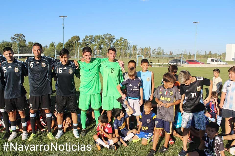Ibargüengoitía y Cáceres cumplieron las primeras jornadas 