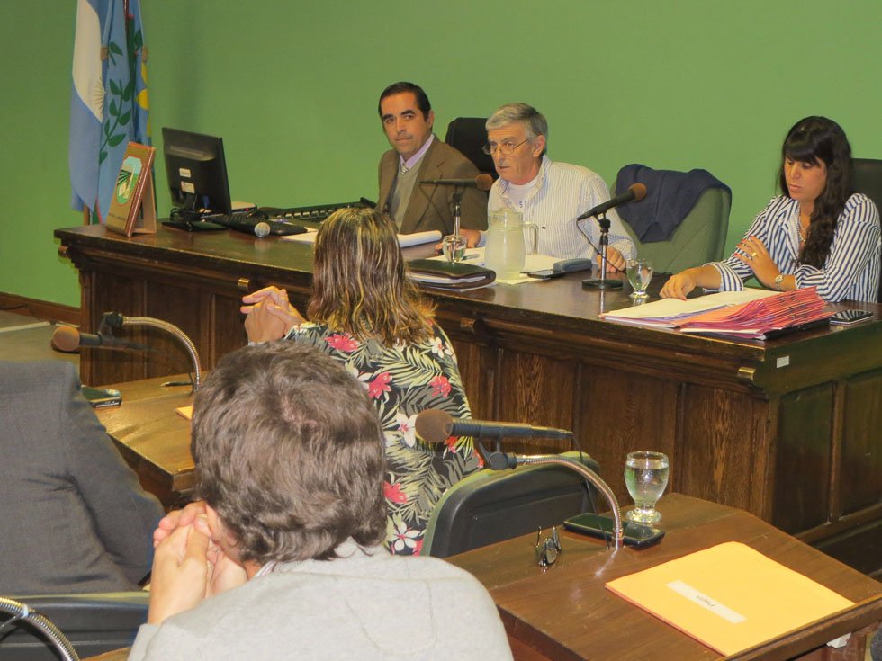 Oficialismo y oposición rechazaron  el aumento del peaje en la ruta 226