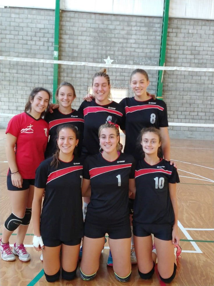Balcarce Voley tercero  en Mar del Plata 