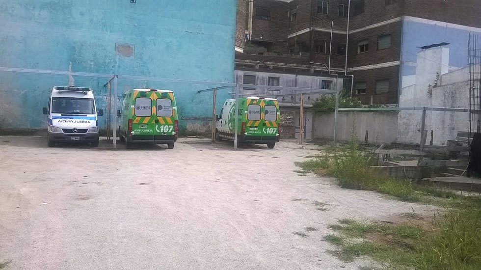 Administración «enterrada» y polémica por el playón devenido en obrador