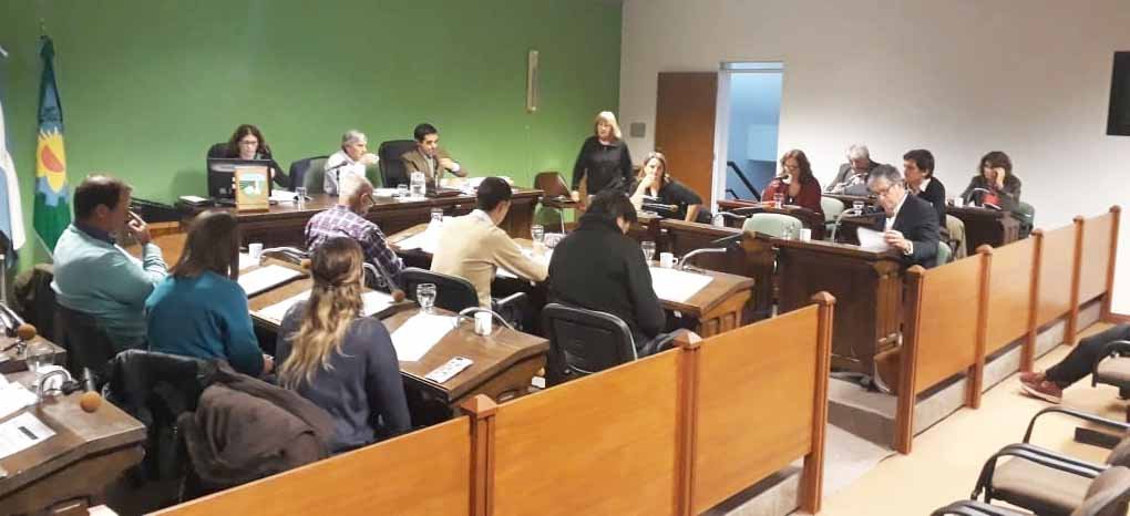 Los baches y la «grieta»...política