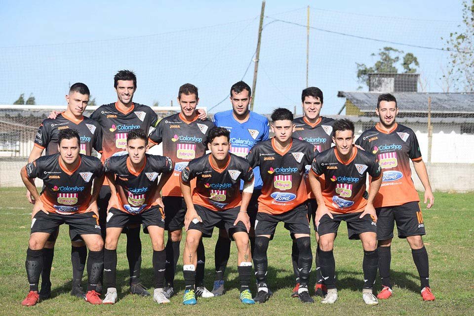 Los Patos ganó y sueña con la clasificación 