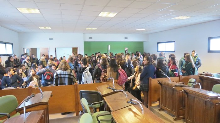 La juventud "invadió" el Legislativo y  mostró toda su sapiencia parlamentaria
