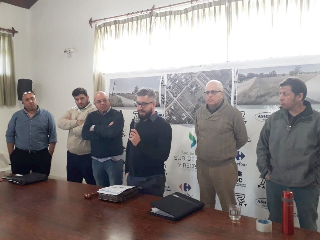 Una histórica subasta de siete  lotes realizó la Municipalidad