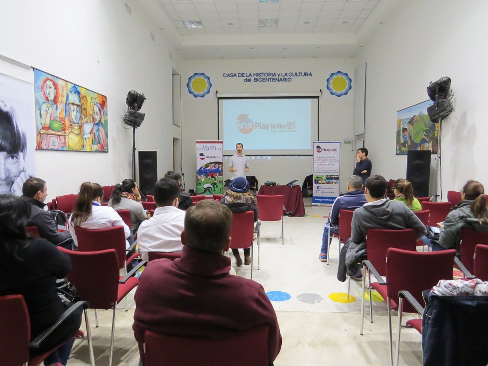 Charla sobre becas en  los Estados Unidos 