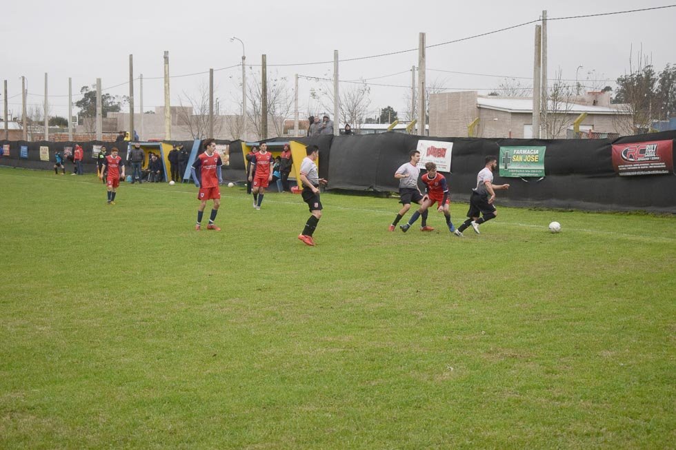  Con final polémico, San Agustín derrotó a San Lorenzo
