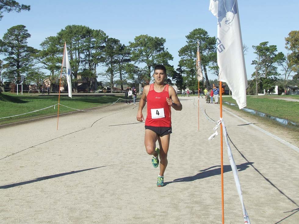 Agustín Cichilitti,  segundo en Tandil 