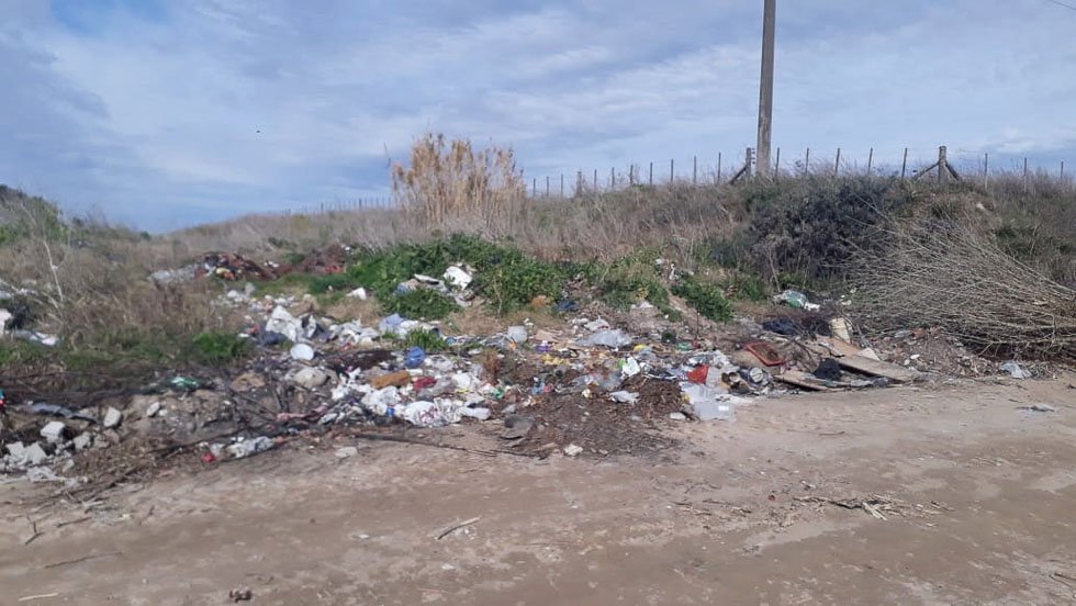 Un camino «de basura»