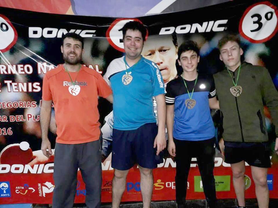 Tomás Poza subcampeón y Nicolás  Bianchini tercero en Mar del Plata 