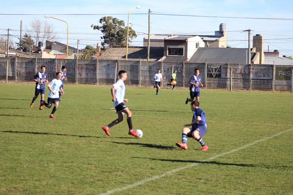 Balcarce igualó sin goles con Tres Arroyos 