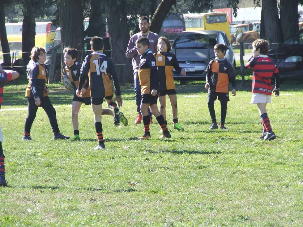 Encuentro de infantiles de rugby en Campo de Pato 